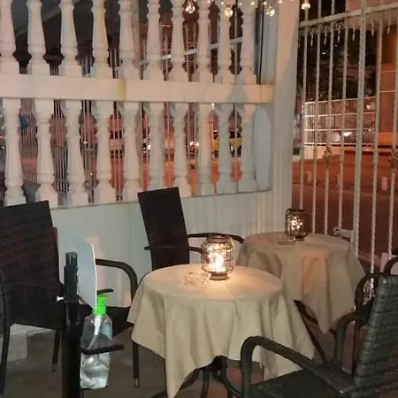 Marbella 47 Guest house *